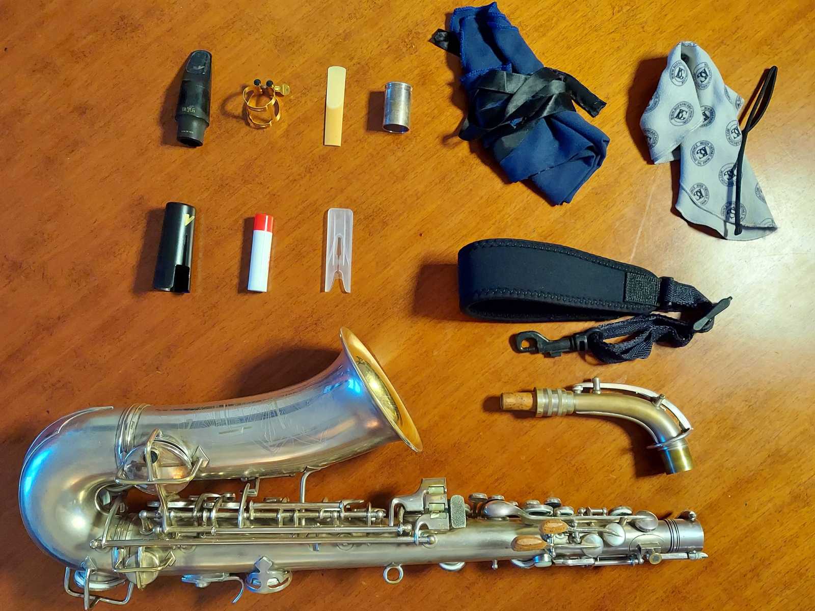 How to Put a Saxophone Together