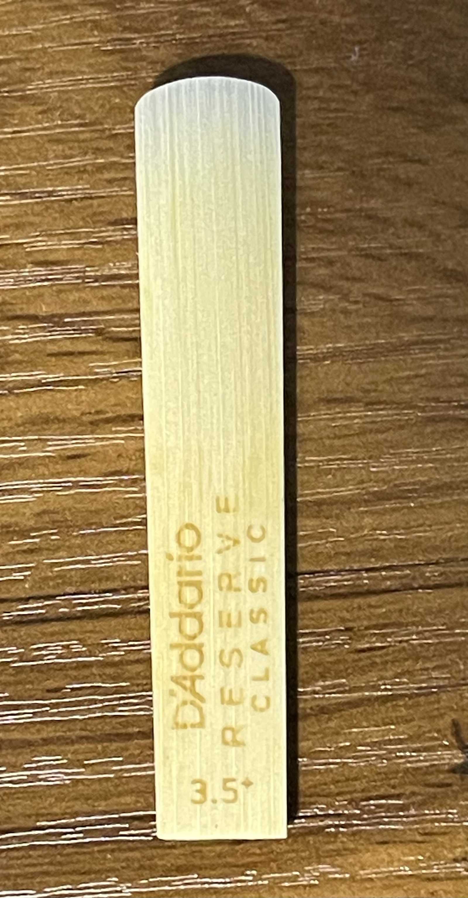 The table side of the clarinet reed.