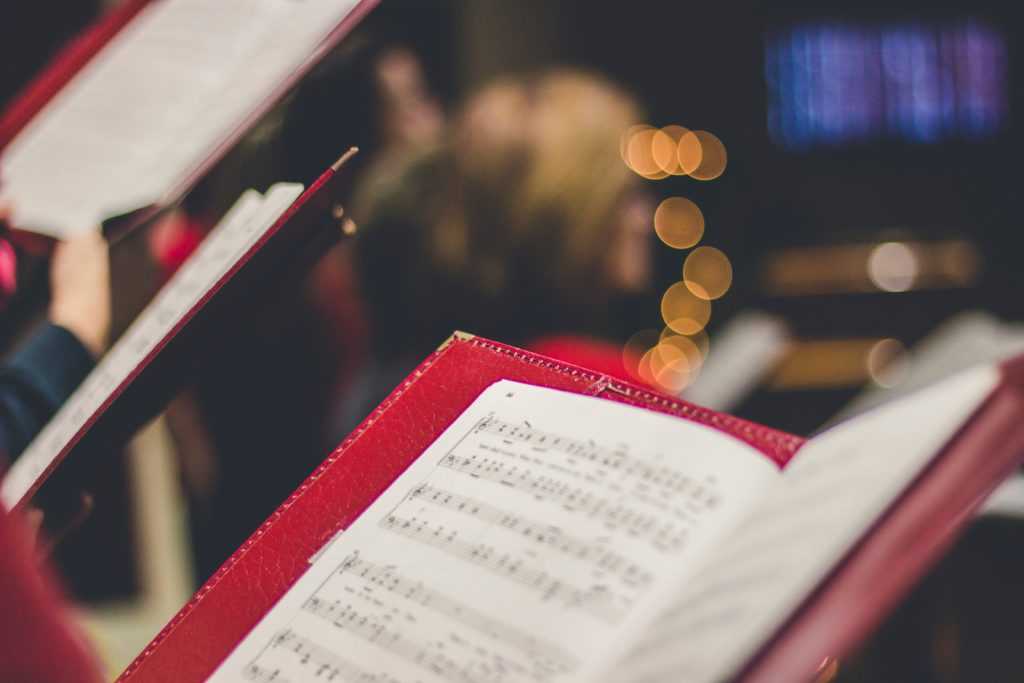 7 Essential Books for the Aspiring Voice Student