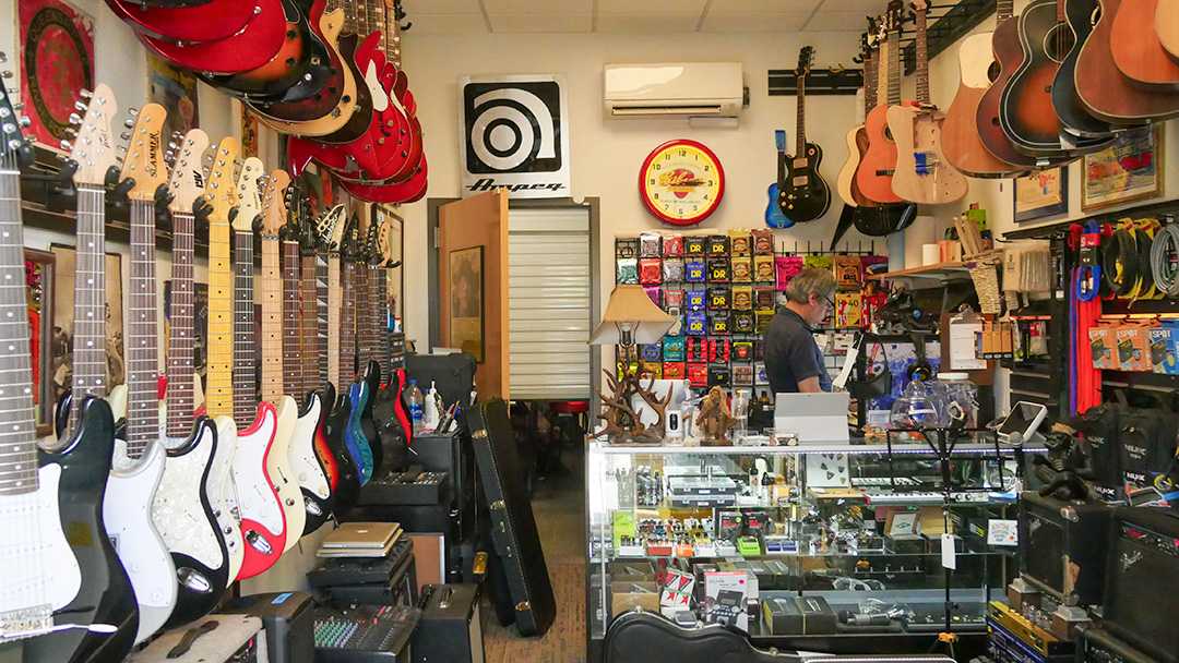 Puretone Guitars San Antonio Inside