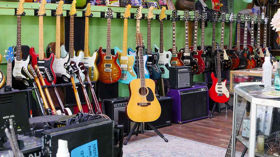 Robot Monster Guitars San Antonio