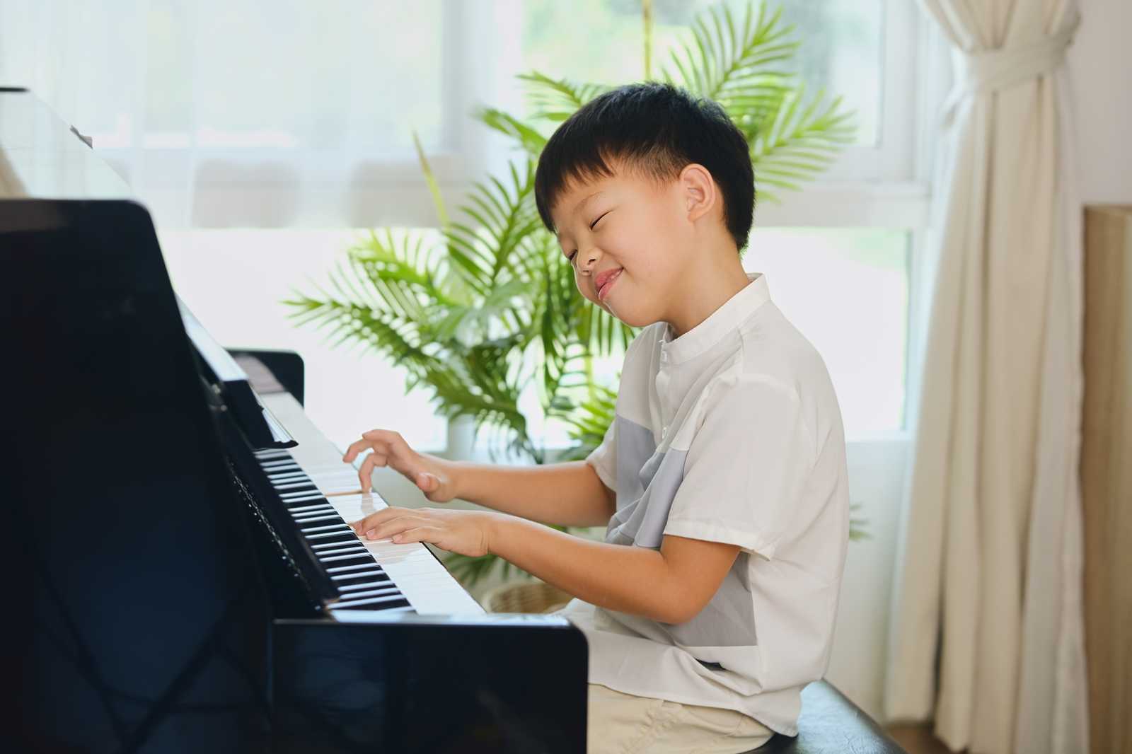 How To Motivate Your Kid To Practice Music